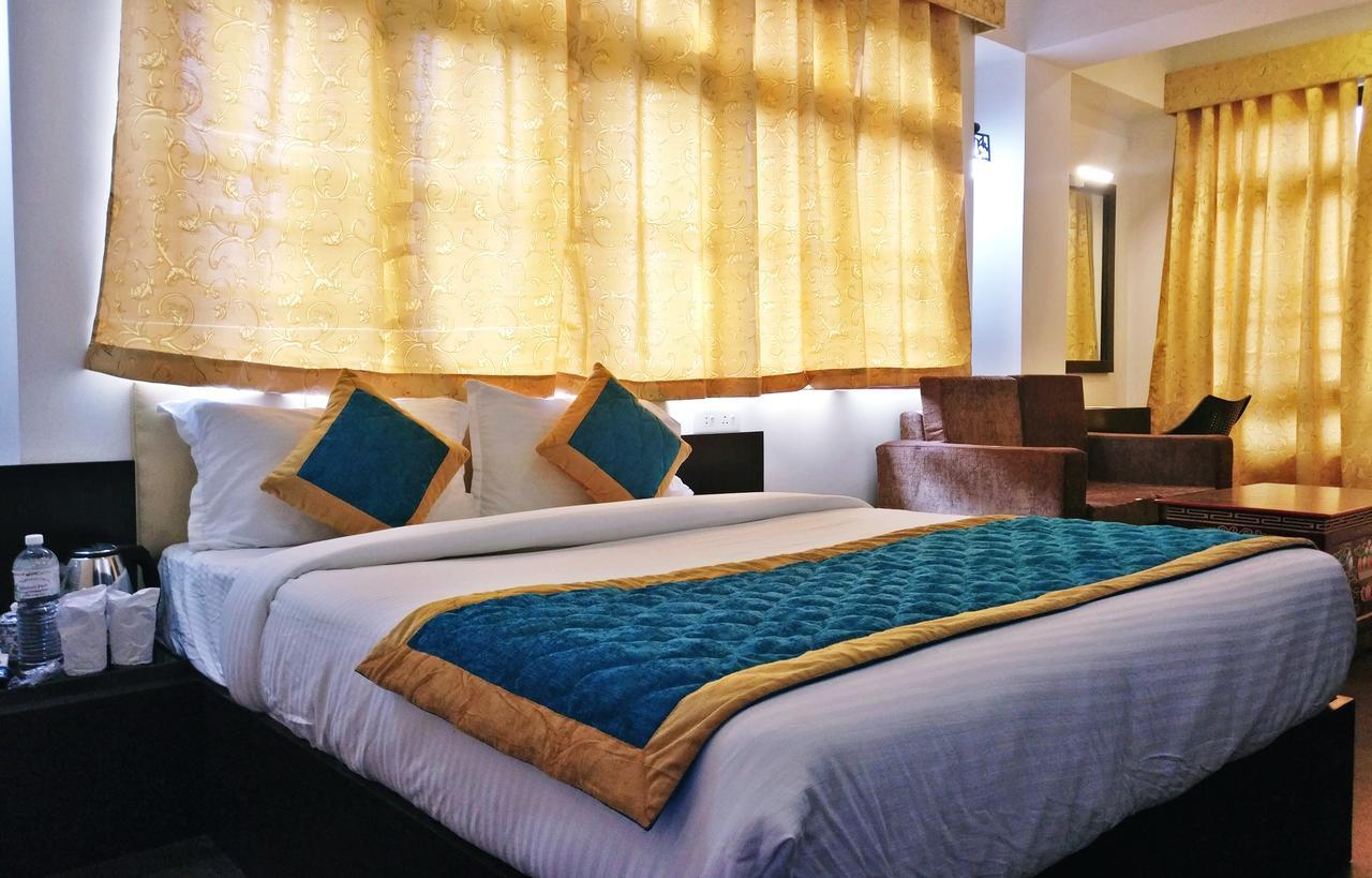 Alpine Hills Hotel Gangtok Exterior foto